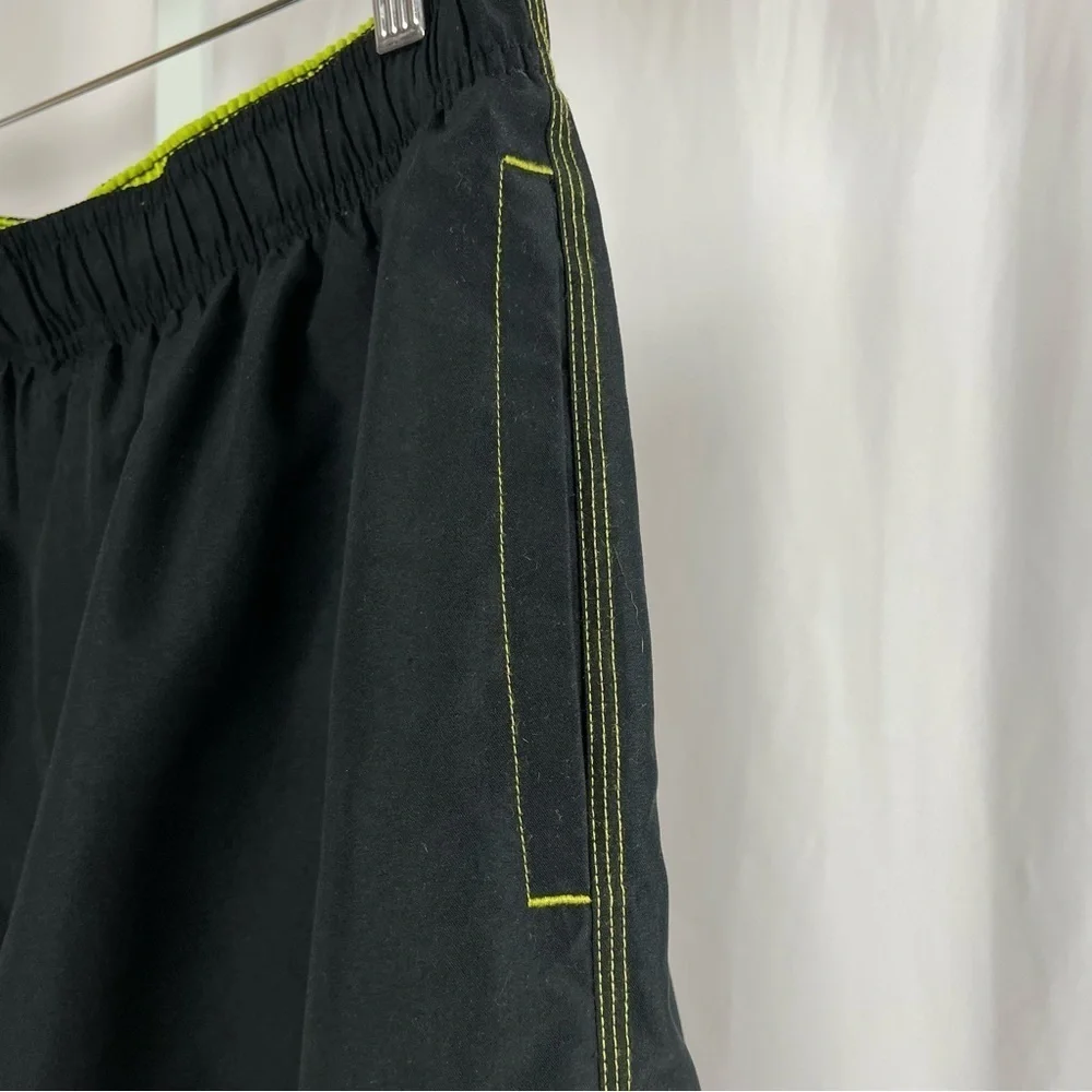 Nike Large Cargo Swimming Trunks Beach Sports Swim Camp Camping Summer Vacation